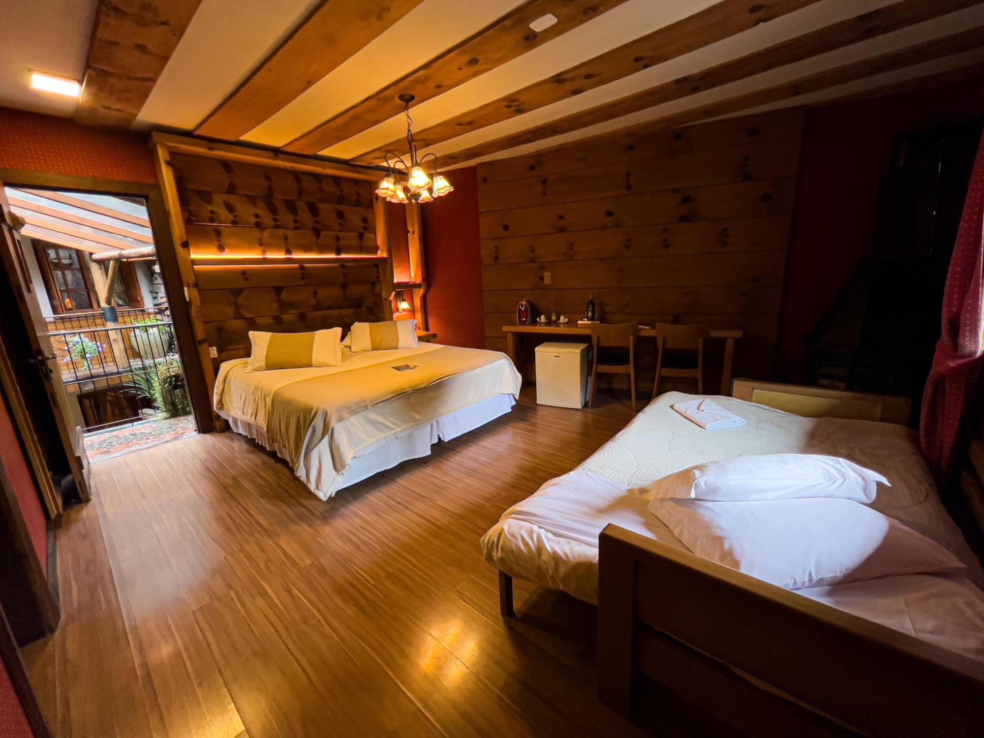 Hotel Giardino Di Pietra Грамаду Экстерьер фото